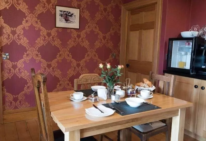 Aamiaismajoitus (B&B) Bishopcleugh Guest House