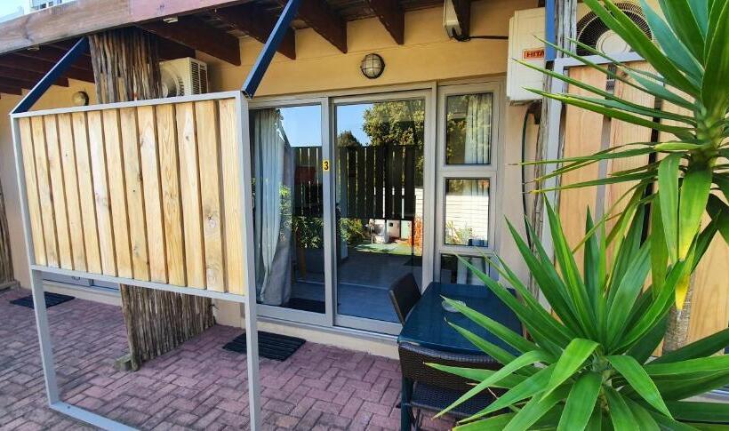 ベッドアンドブレックファースト Knys To Stay