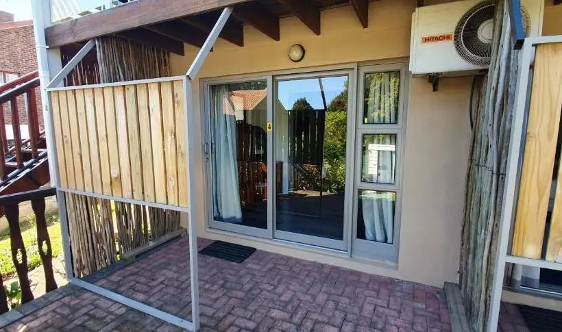 تختخواب و صبحانه Knys To Stay