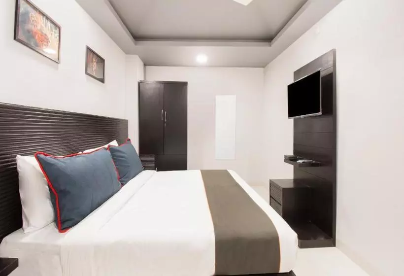 Townhouse Oak  Silvotel