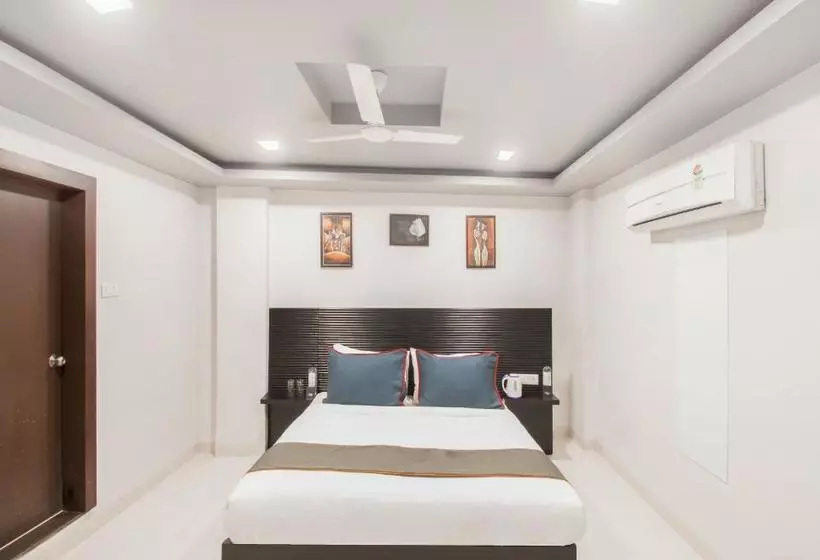 Townhouse Oak  Silvotel