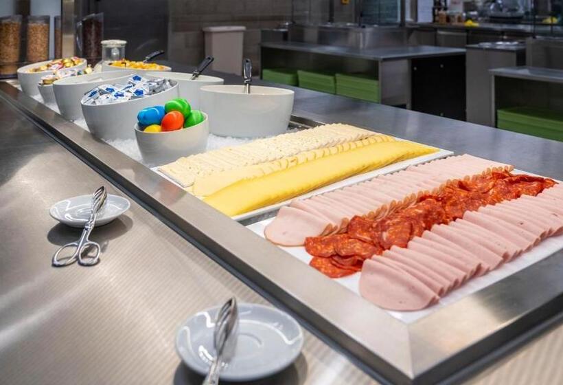 هتل Centre Loewenberg