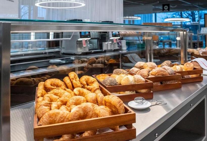 هتل Centre Loewenberg