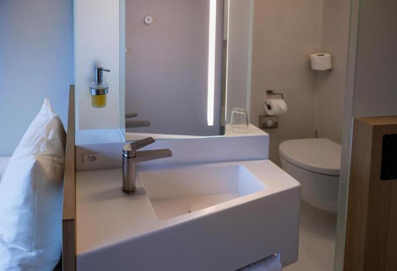 هتل Centre Loewenberg