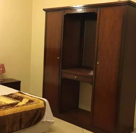 Hotelli Nozol Tabah