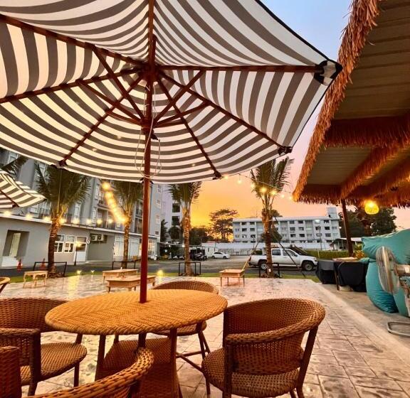 בית מלון כפרי Panphuree Residence   Sha Extra Plus