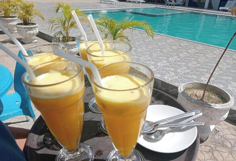 Sunnyfish Hotel & Resort