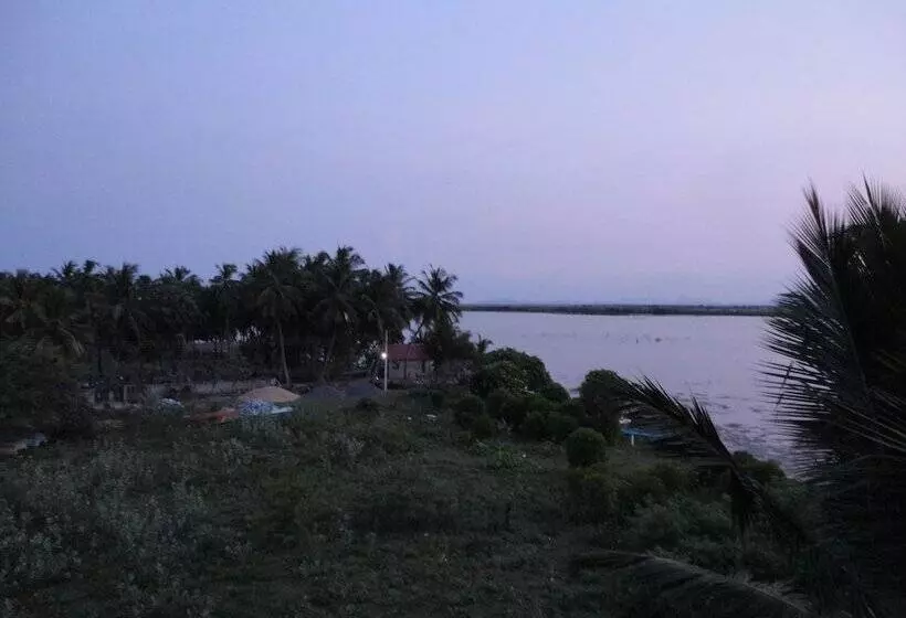 Sunnyfish Hotel & Resort