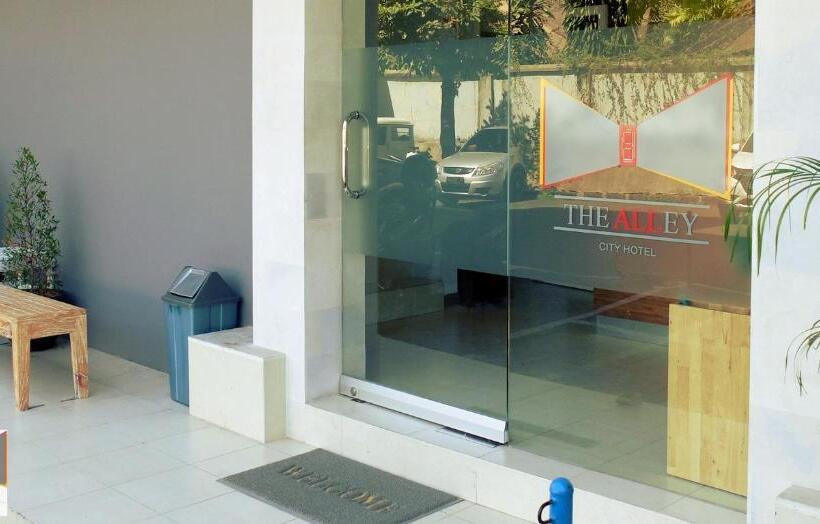 בית מלון כפרי The Alley City