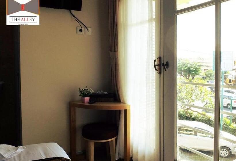 בית מלון כפרי The Alley City