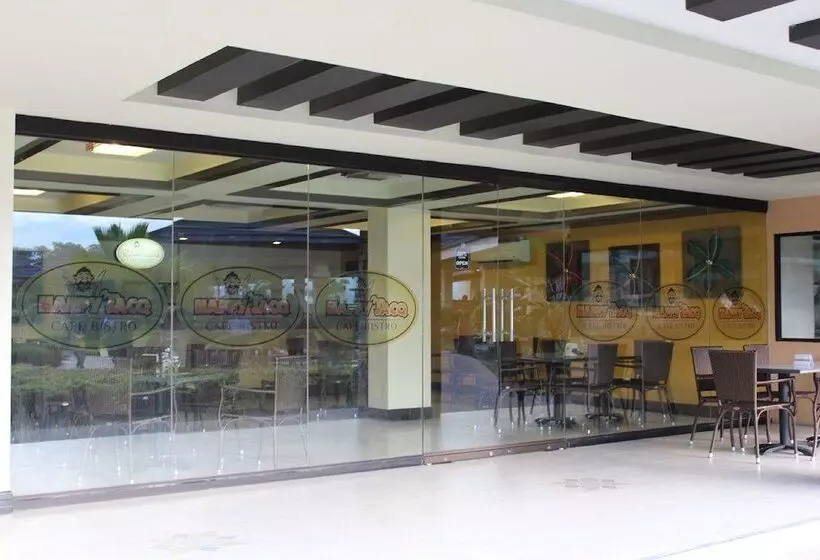 Lomakeskus Cebu Westown Lagoon South Wing