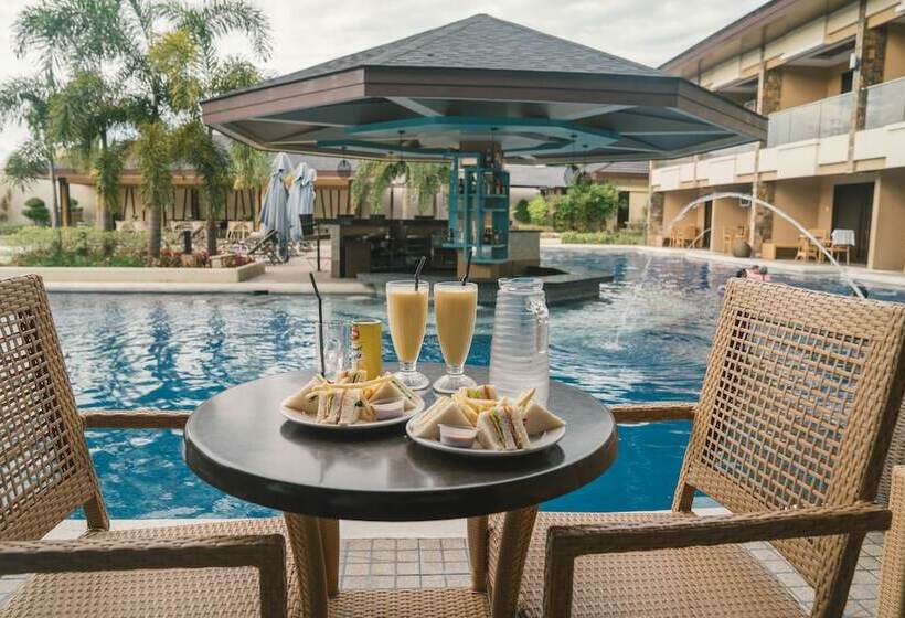 Resort Cebu Westown Lagoon  South Wing