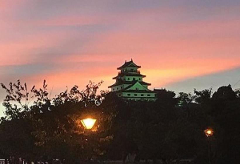 ريوكان Riverside Hotel Karatsu Castle