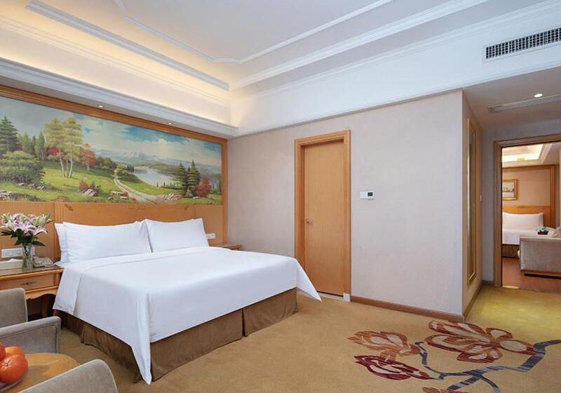 Vienna International Hotel Jiujiang Shili Street