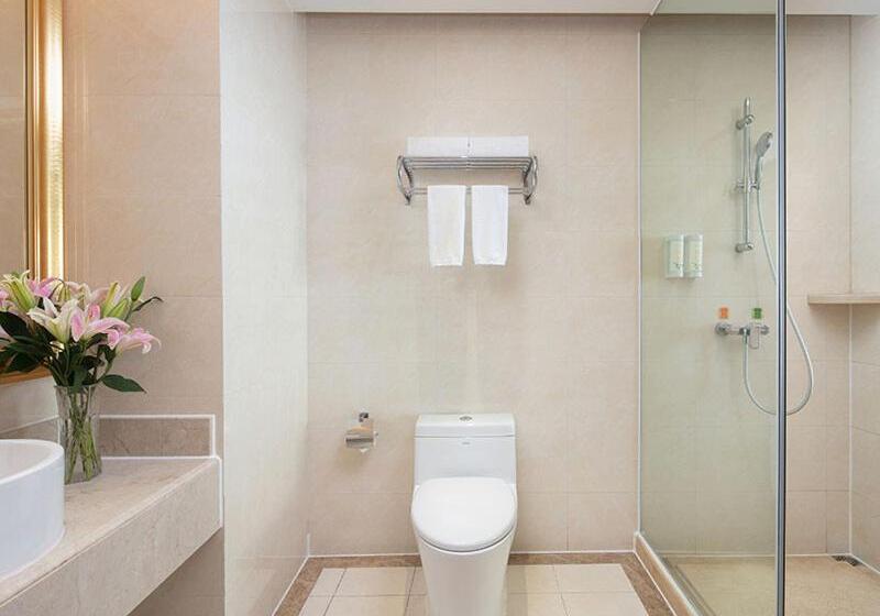 Vienna International Hotel Jiujiang Shili Street