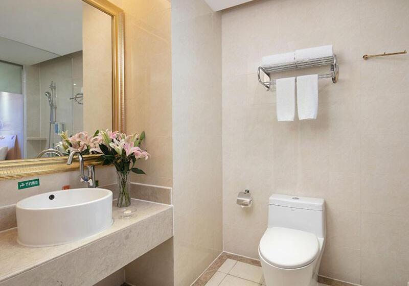 Vienna International Hotel Jiujiang Shili Street