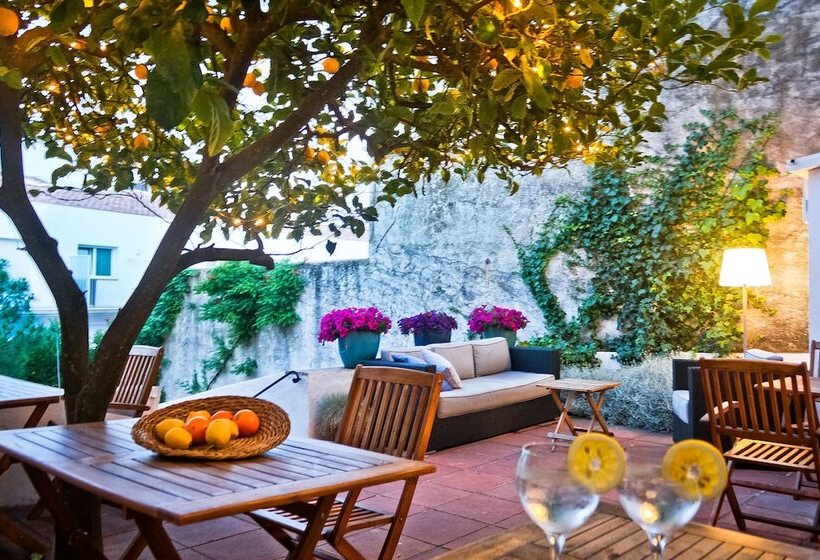 تختخواب و صبحانه Casa Calella