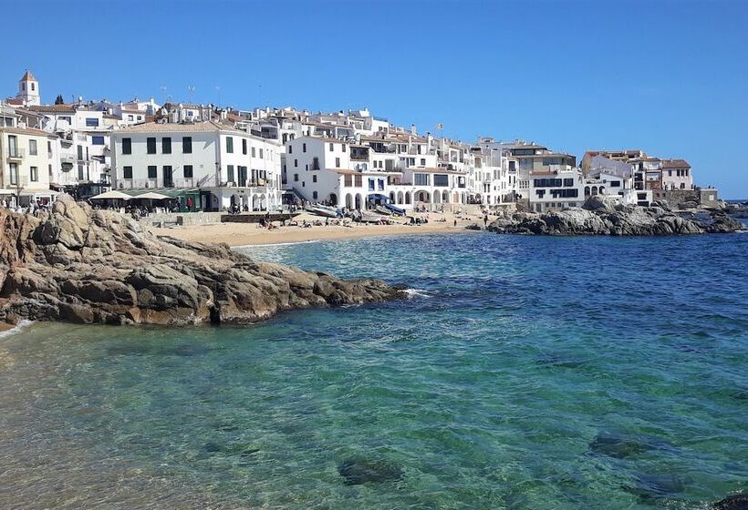 تختخواب و صبحانه Casa Calella