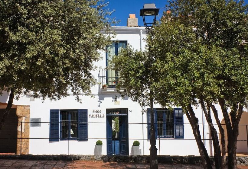 تختخواب و صبحانه Casa Calella