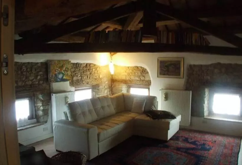 Aamiaismajoitus (B&B) Casa Fiorina