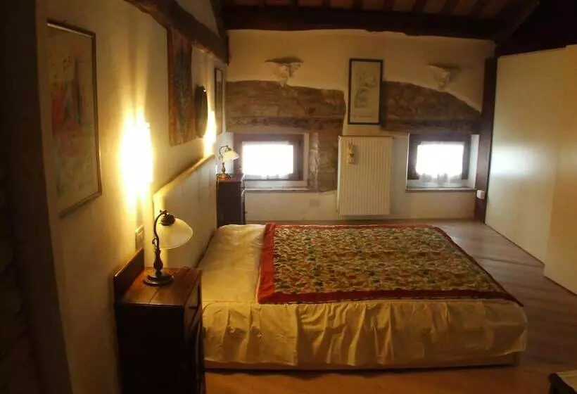 Aamiaismajoitus (B&B) Casa Fiorina