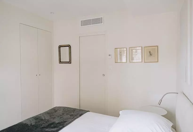 تختخواب و صبحانه Les Suites De Catherine, La 35