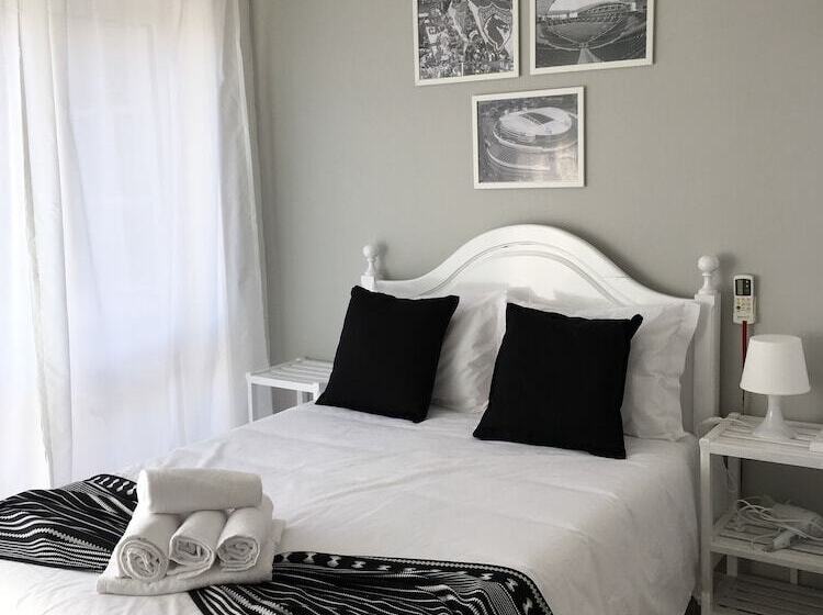 تختخواب و صبحانه Mirandesa Guesthouse