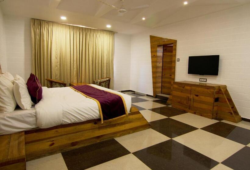 Forest County Resort
