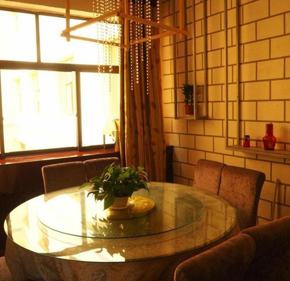 Hotel Dunhuang Gold Dragon