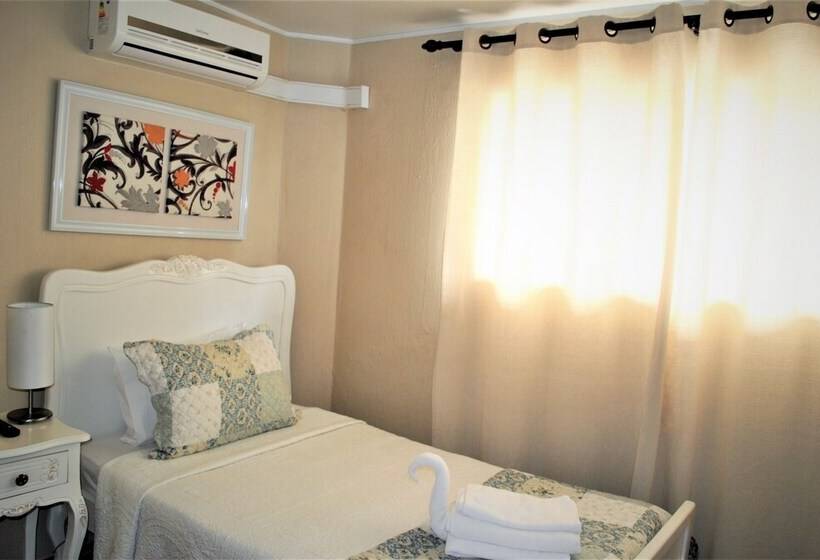 Szálloda Hostal Pehuenche