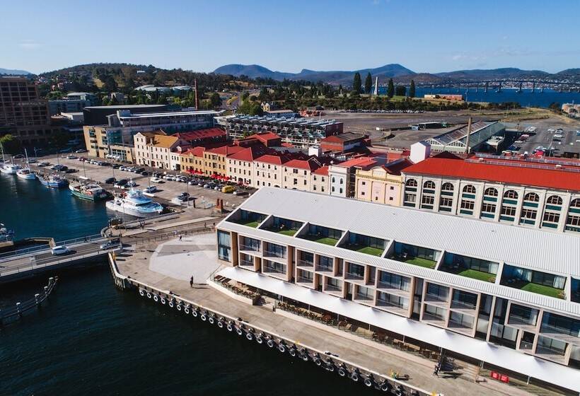 בית מלון כפרי Macq 01