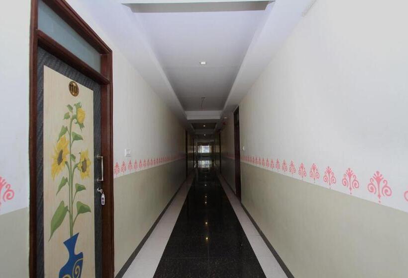 ホテル Oyo Rooms Bidadi