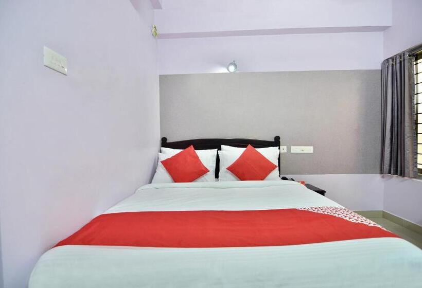 בית מלון כפרי Shanthi Residency