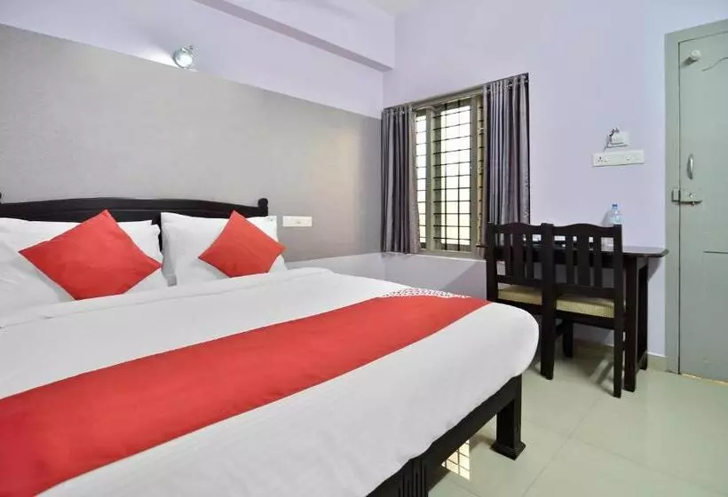Hotelli Shanthi Residency