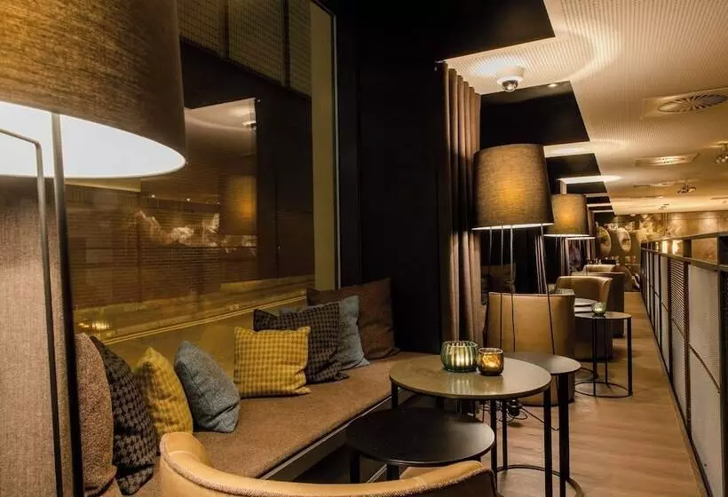 Motel One Manchester Royal Exchange