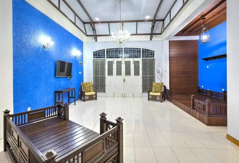 Riverside Hostel Padang