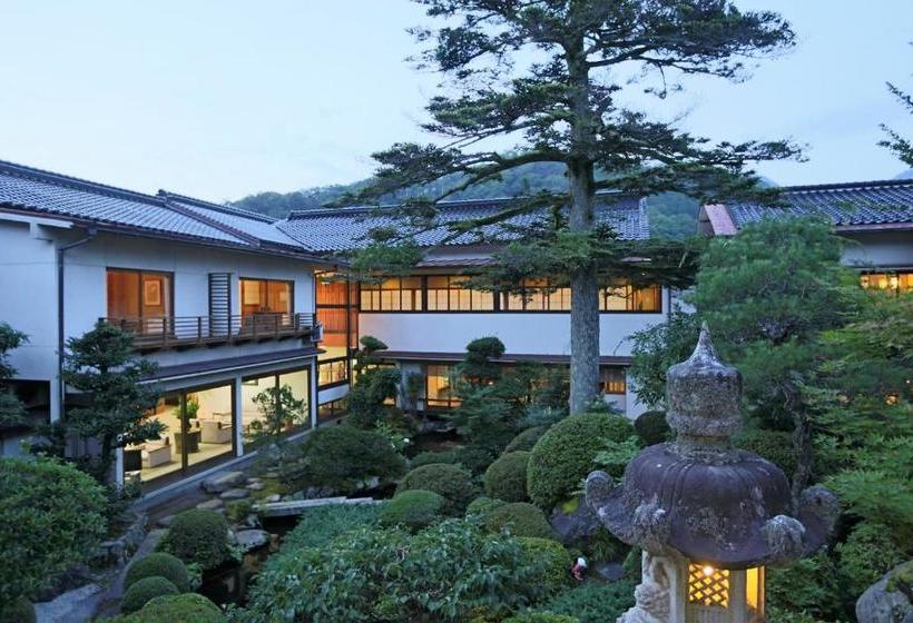 ריוקאן Meijiso