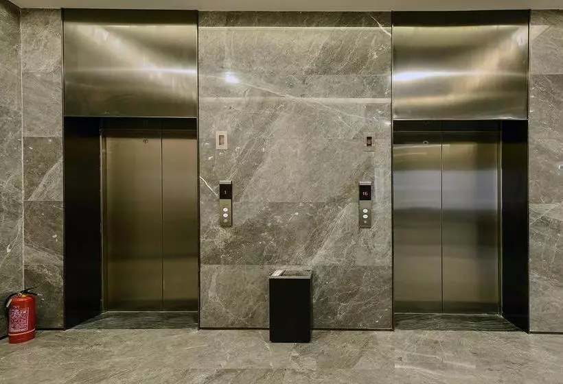 Starway Hotel Linyi Haosen International Plaza