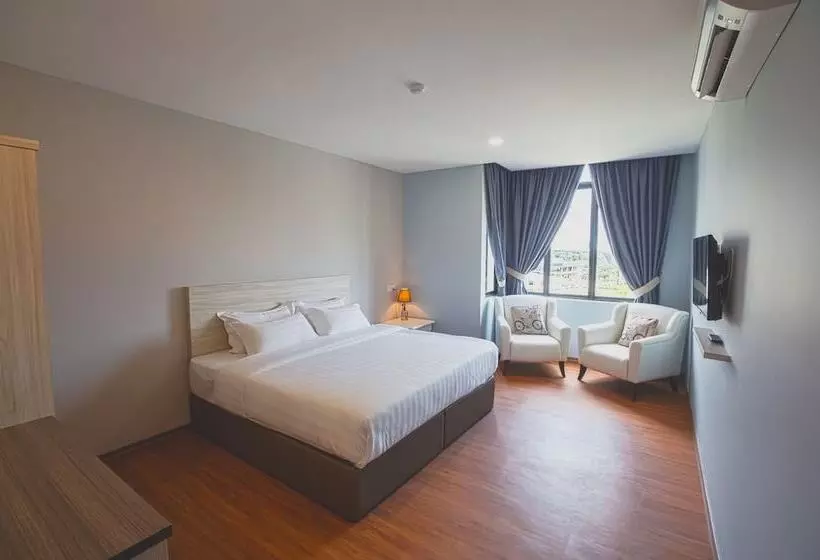 V3 Hotel & Residence Seri Alam