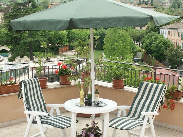 호텔 Albergo Livorno