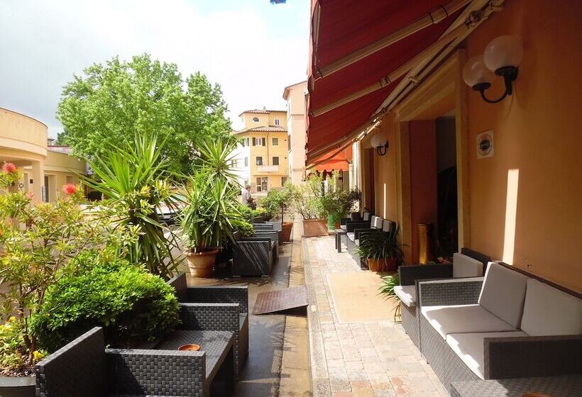 호텔 Albergo Livorno