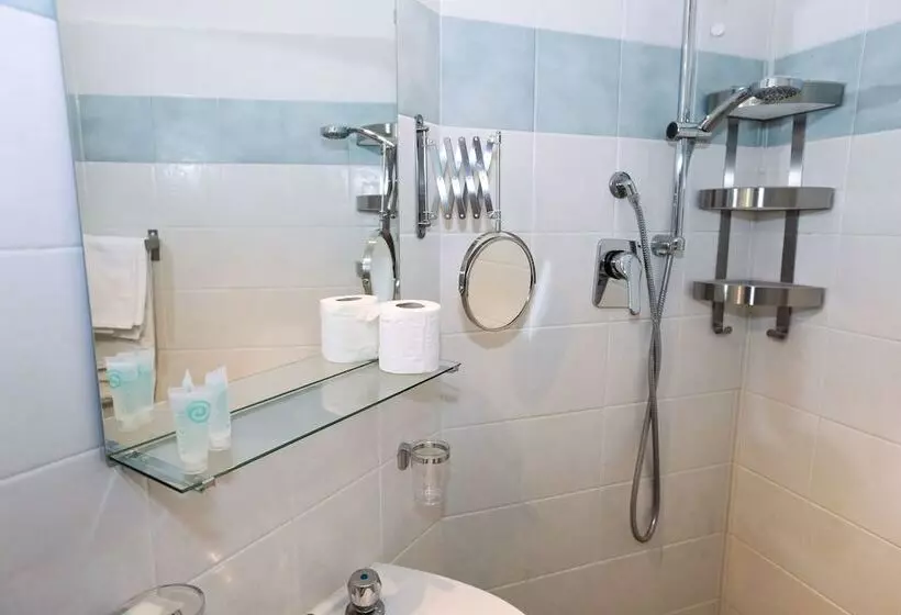 ホテル Albergo Livorno