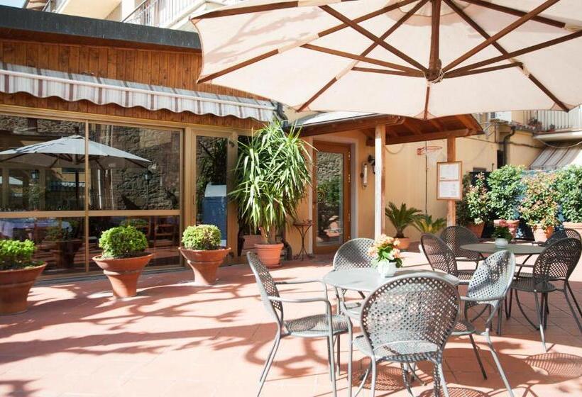 فندق Albergo Ristorante Da Settimio