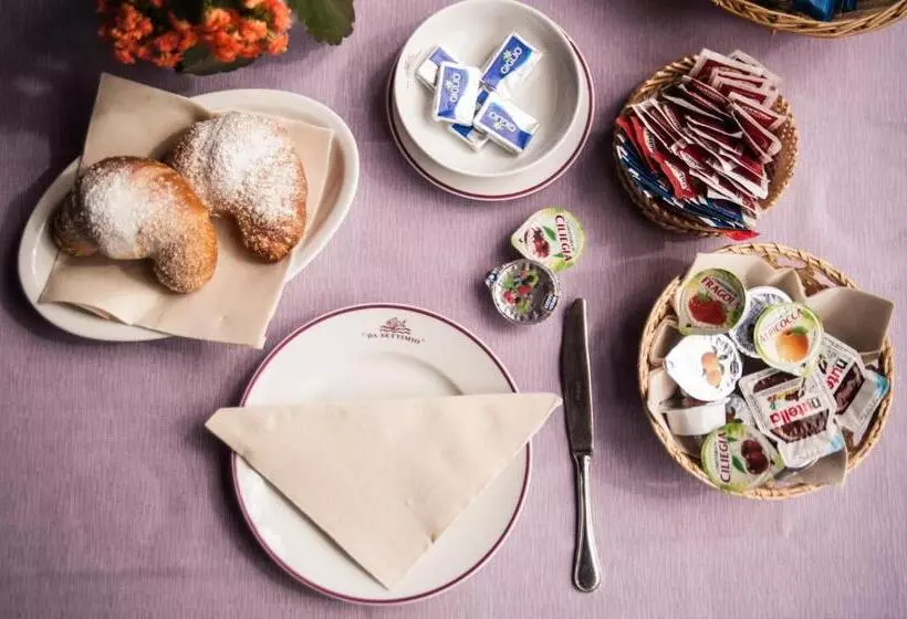 ホテル Albergo Ristorante Da Settimio