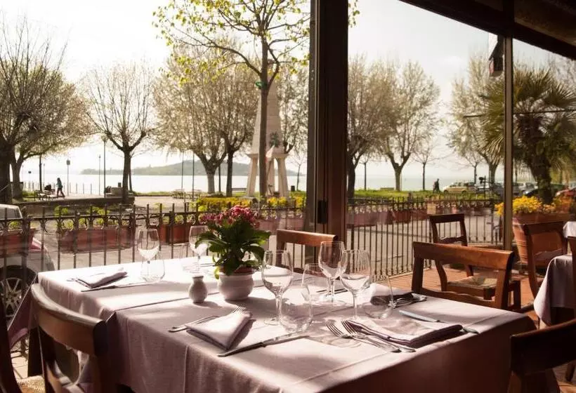 ホテル Albergo Ristorante Da Settimio