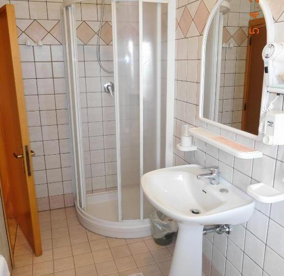 فندق Albergo Ristorante Da Settimio