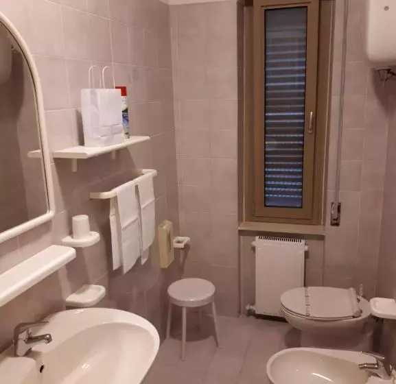 ホテル Albergo Ristorante Da Settimio