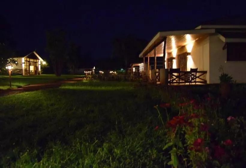 هتل Ameg Lodge Kilimanjaro