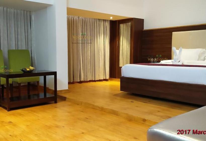 Otel Arcot Woodlands