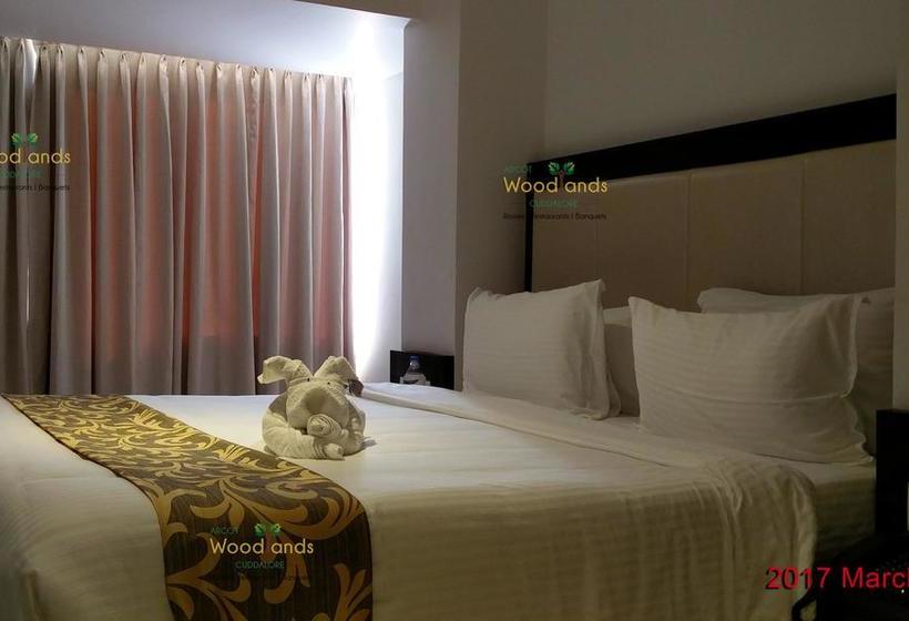 Otel Arcot Woodlands